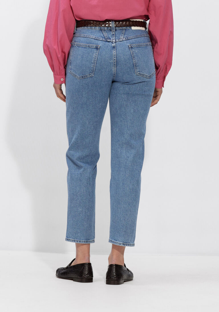 lichtblauwe closed slim fit jeans pedal pusher 1