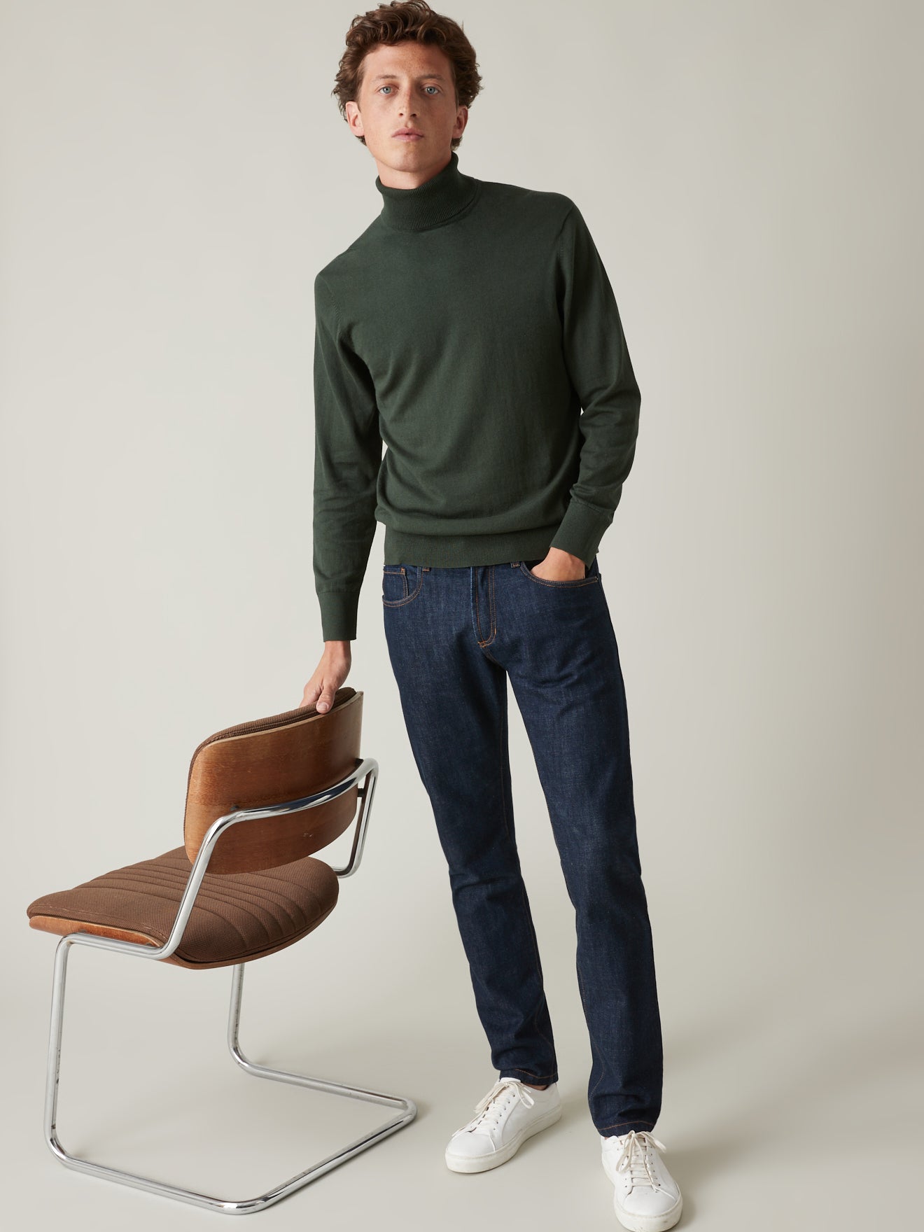 Pull col roulé homme