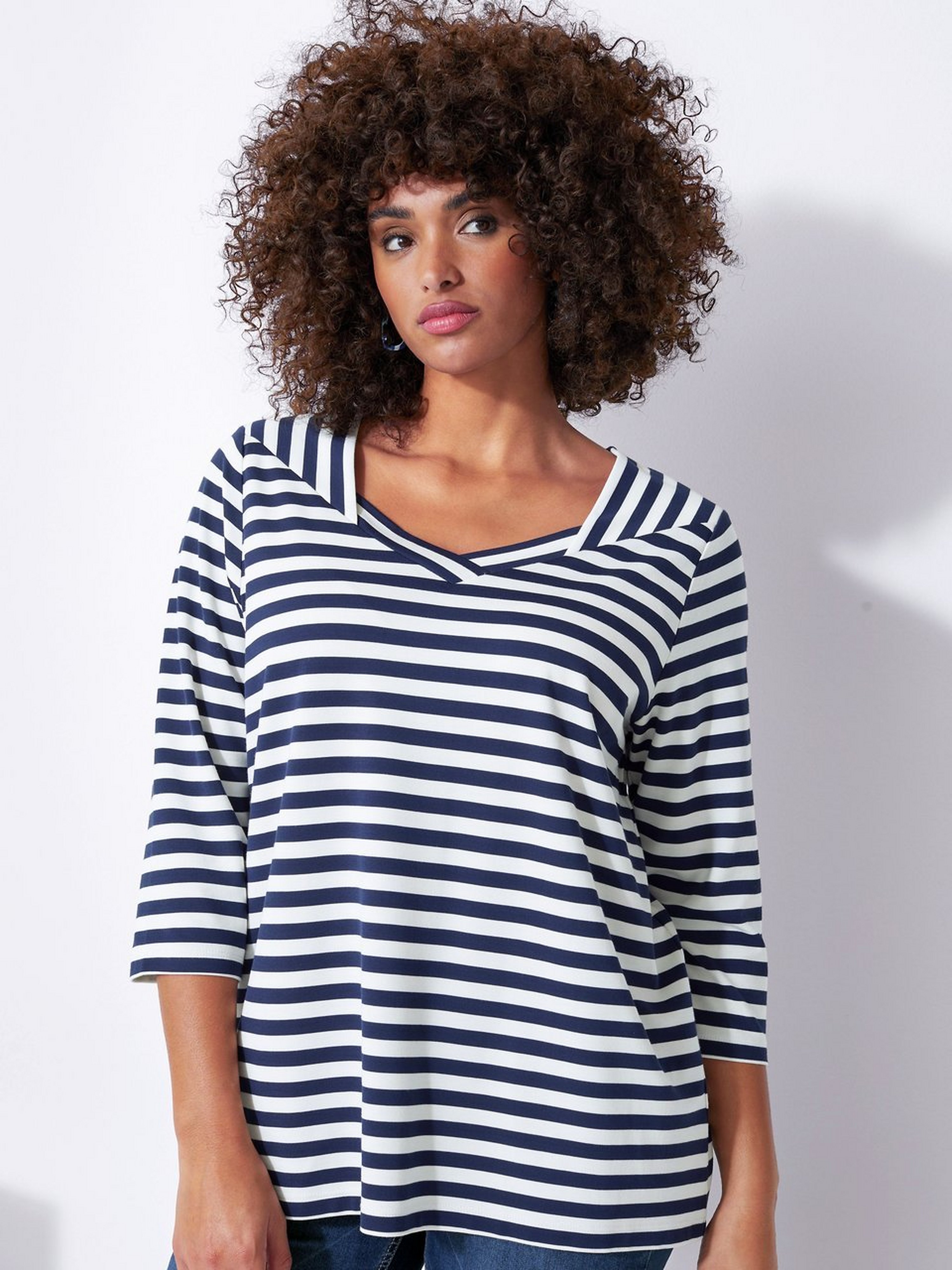 V-Shirt mit 3/4-Arm