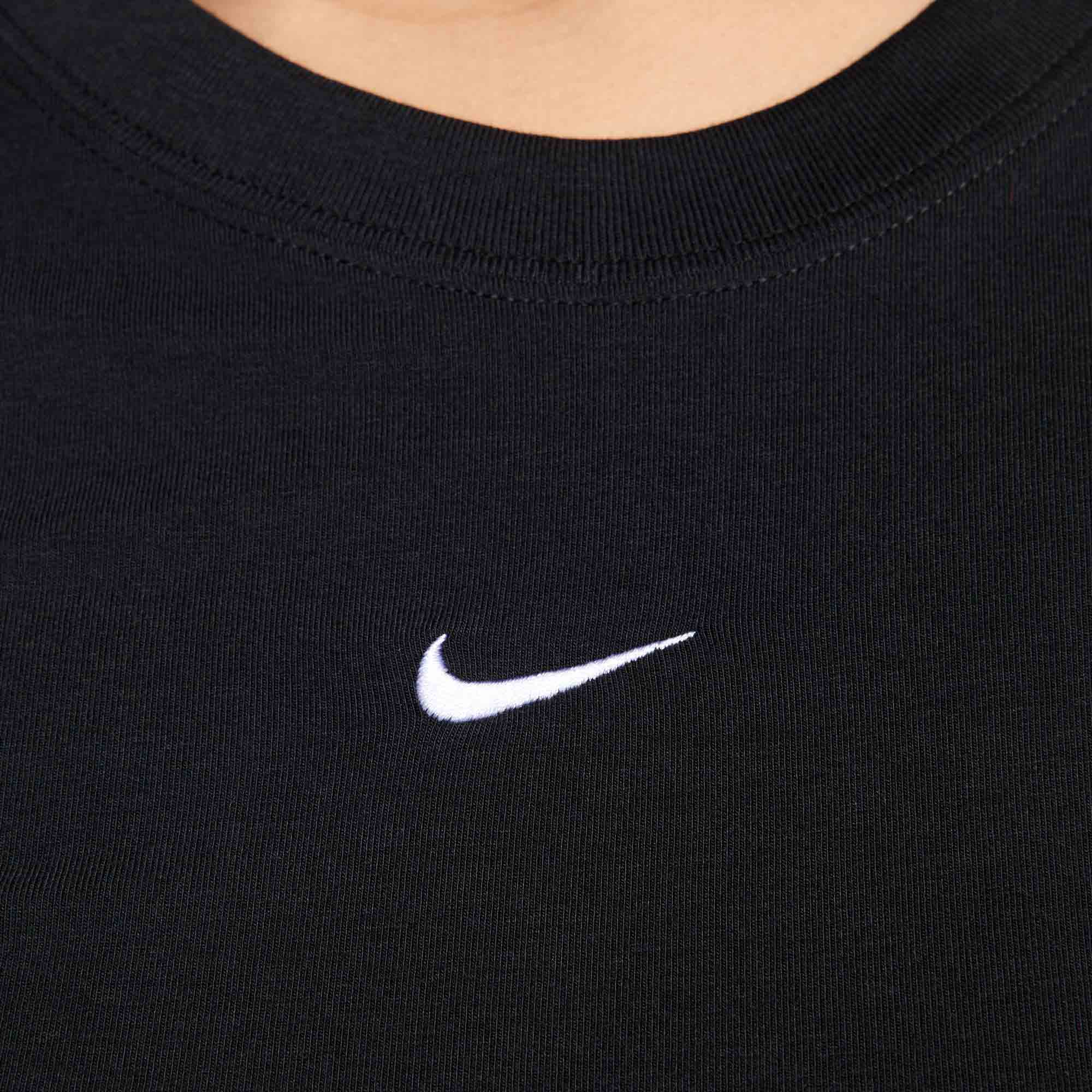 Sportswear Chill Knit Tee Dame 010/Black/White