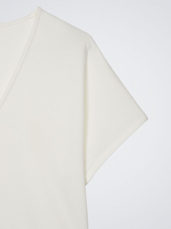 Camiseta básica com decote em V - Off-White