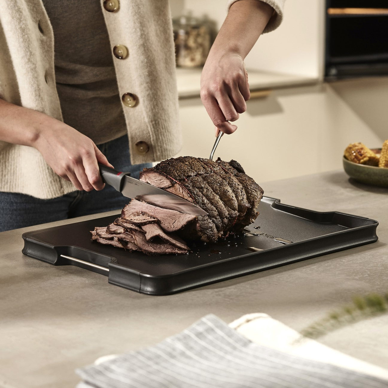 Joseph Joseph Cut & Carve Snijplank - Zwart - L