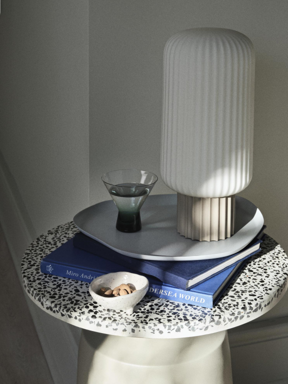 Broste Copenhagen Agari bijzettafel Rainy Day Grey