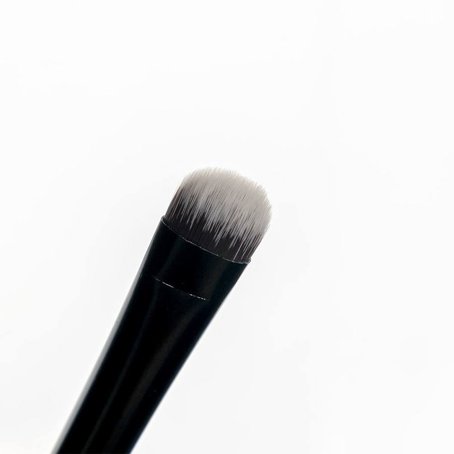 Brushworks No. 17 Carving Brush