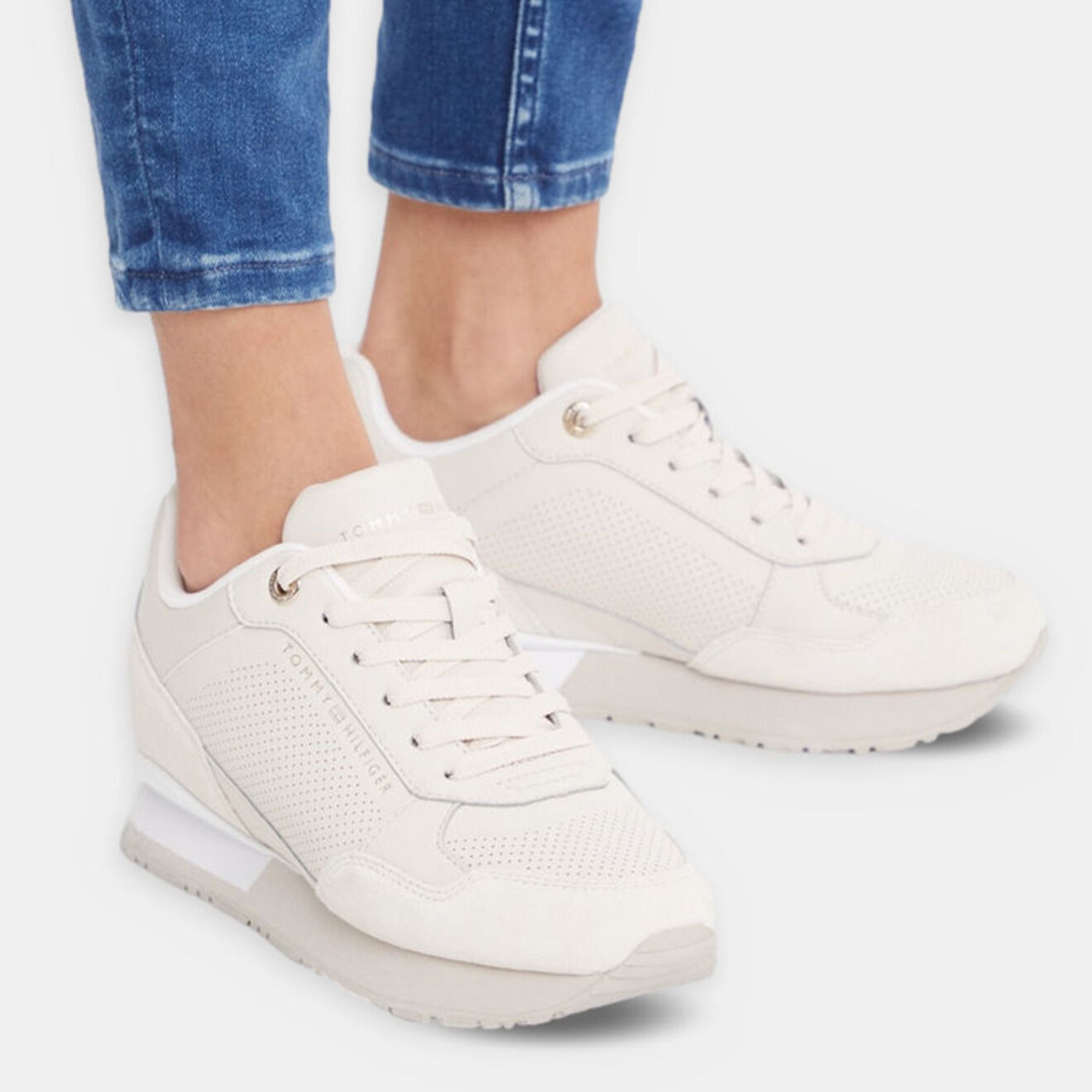 Tommy Hilfiger Baskets running en Cuir Knitted Wedge beige clair