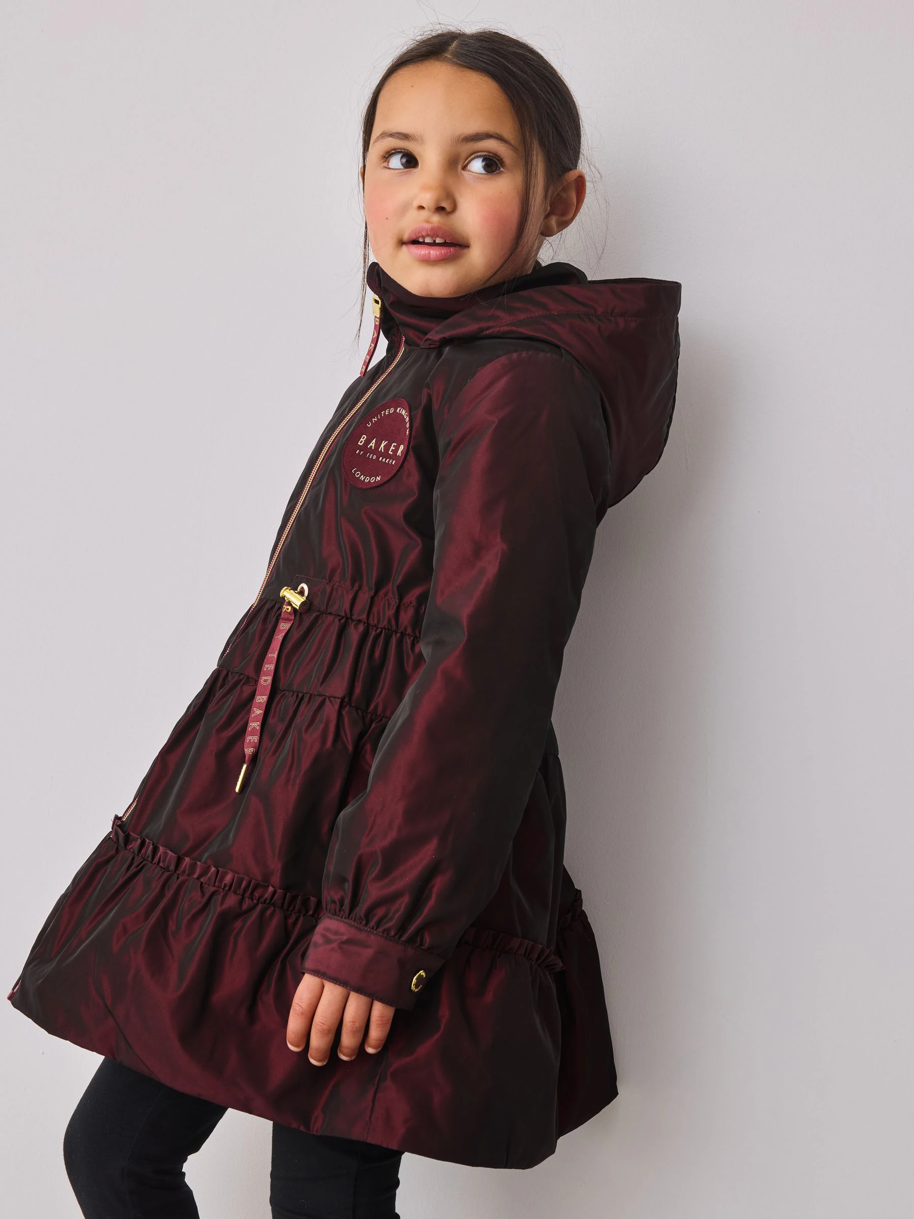 Bessenroze - Baker by Ted Baker regenbestendige regenjas met ruches