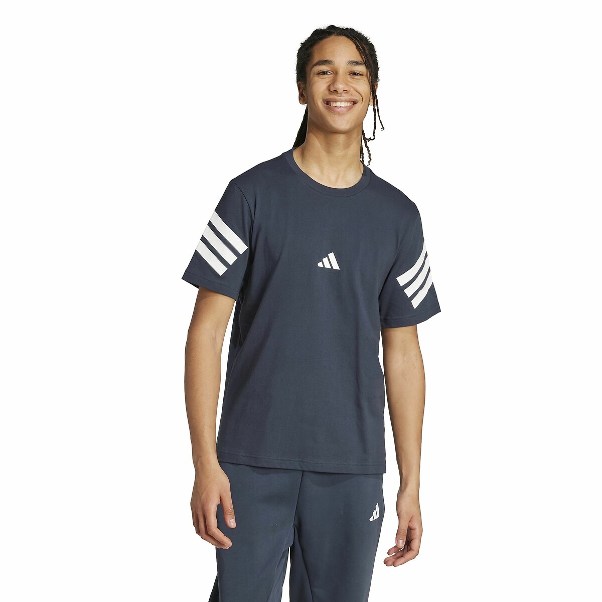 ADIDAS ROUPAS ESPORTIVAS<br>Camiseta 3 listras Ícones do Futuro