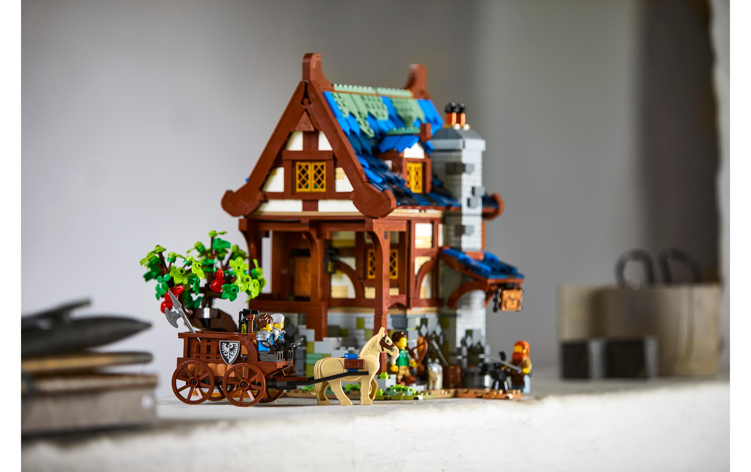 Ideas Mittelalterliche Schmiede 21325<br>LEGO Bausteine Set