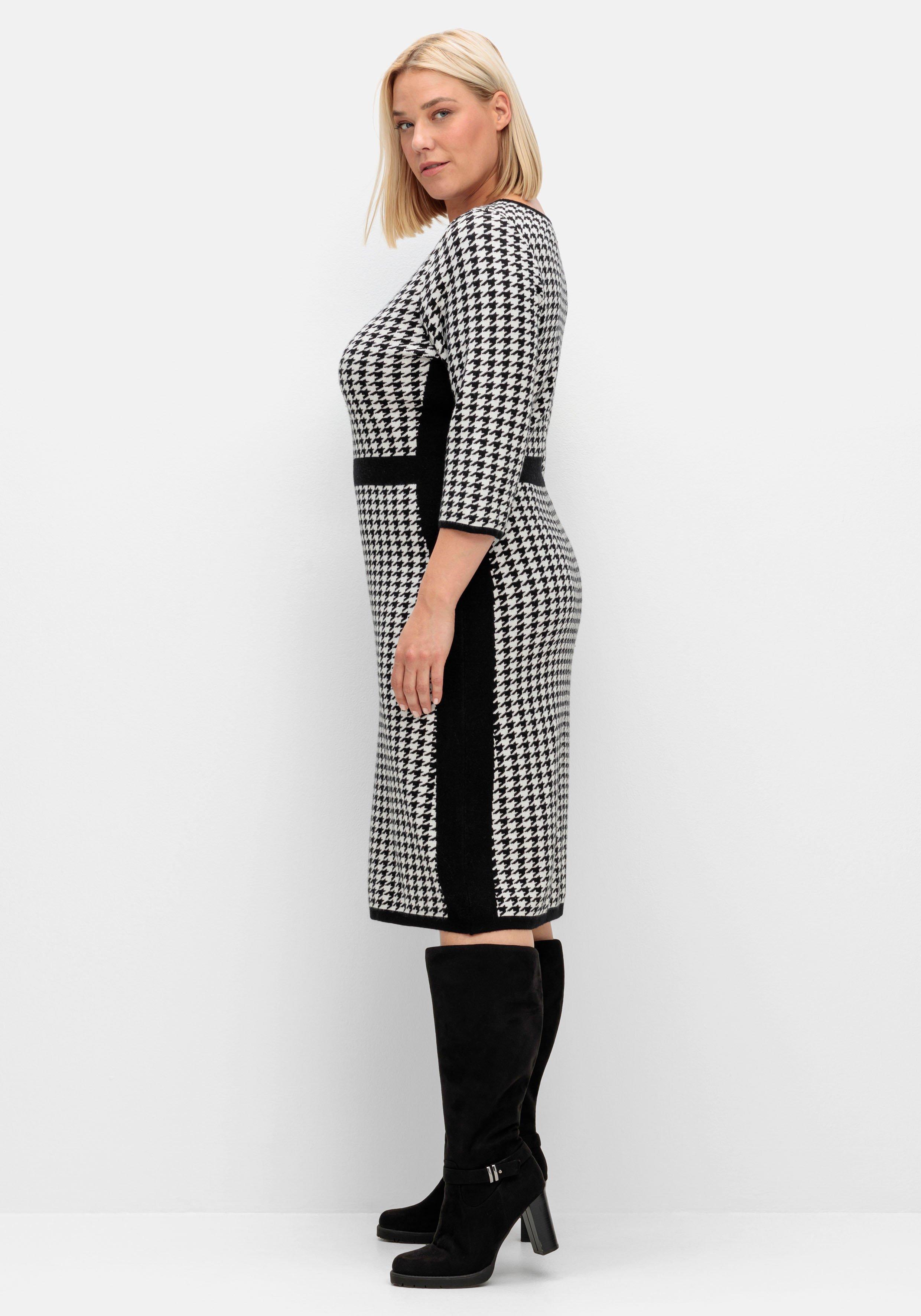 Strickkleid mit Hahnentrittmuster, taillierte Form