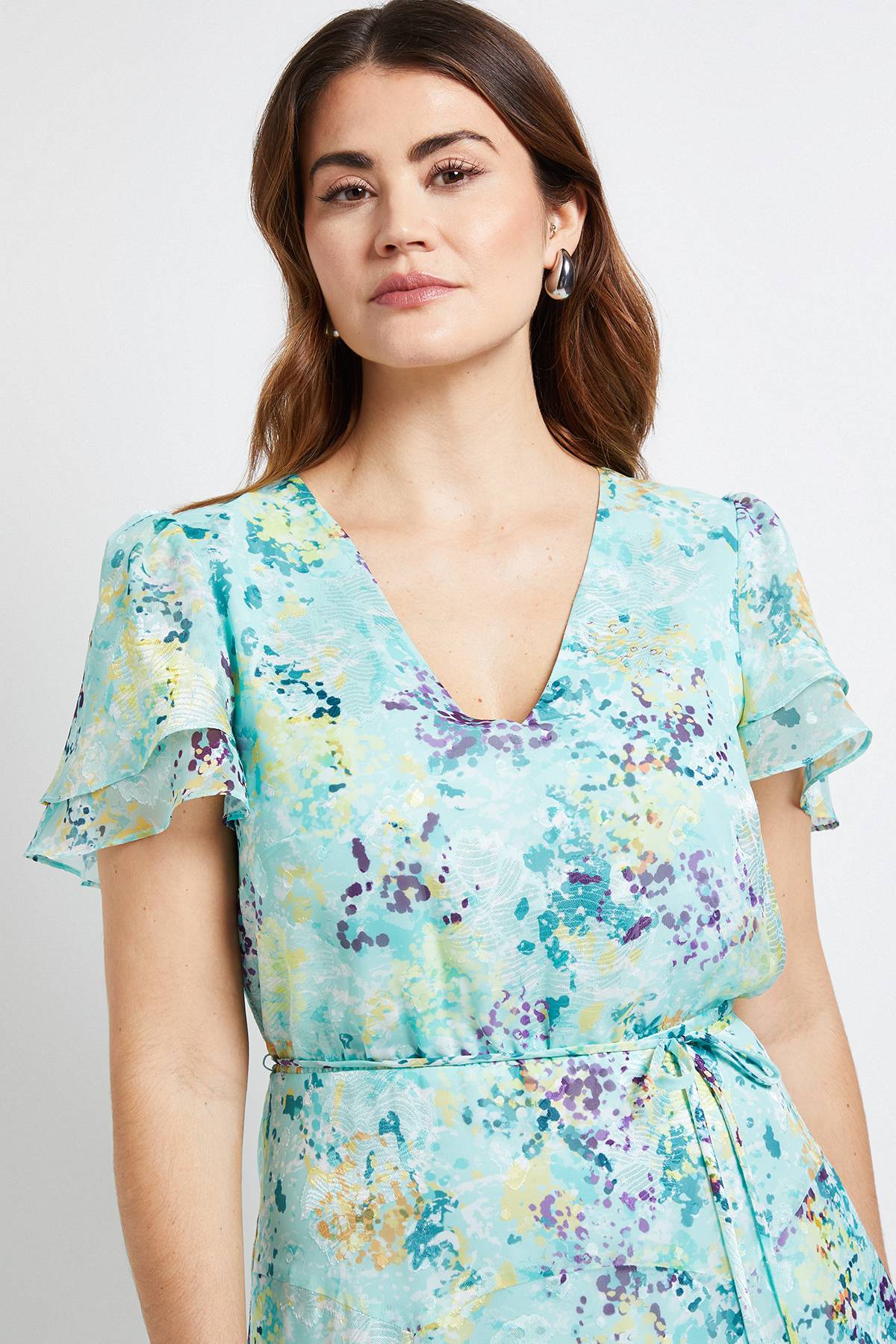 Wallis Robe Midi À Fleurs Dévorées Avec Manches À Volants