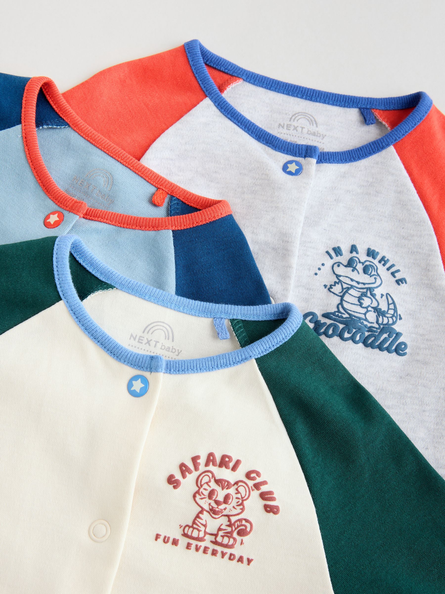 Meerkleurig collegesportstijl - Verpakking van 3 babypyjama's (0 mnd-3 jr)