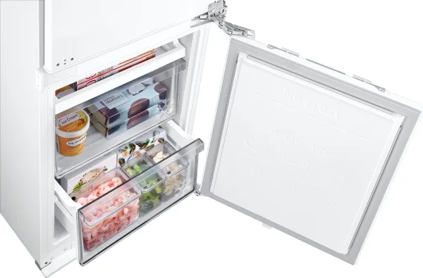 Samsung BRB30705EWW - Køleskab/fryser - bund-fryser - til indbygning - niche - bredde: 55.5 cm - dybde: 56 cm - højde: 193.8 cm - 298 liter - Klasse E - almindelig hvid