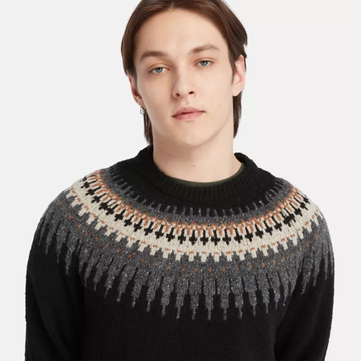 Suéter masculino de manga comprida com estampa Fair Isle na cor preta.
