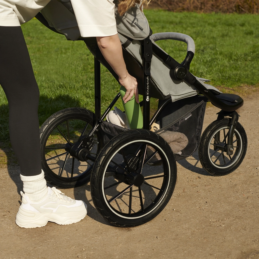 Kinderkraft Kinderwagen HELSI deep black