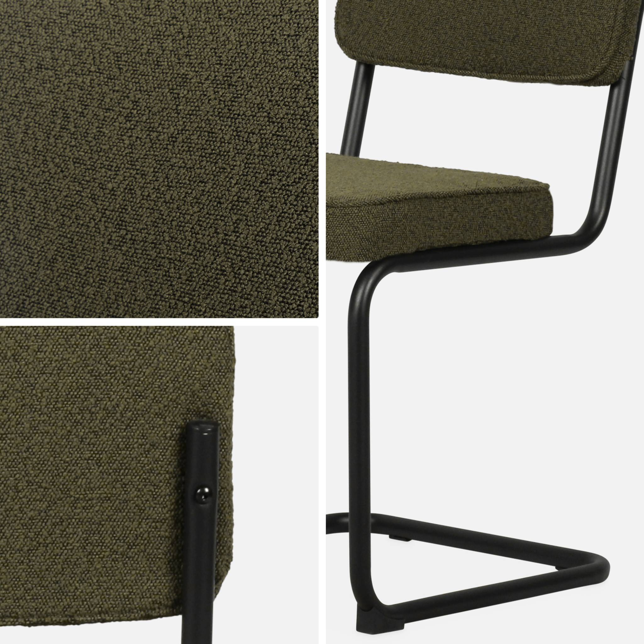 Lot de 2 chaises cantilever bouclette texturée verte. Maja. L46 x p54.5x h84.5cm