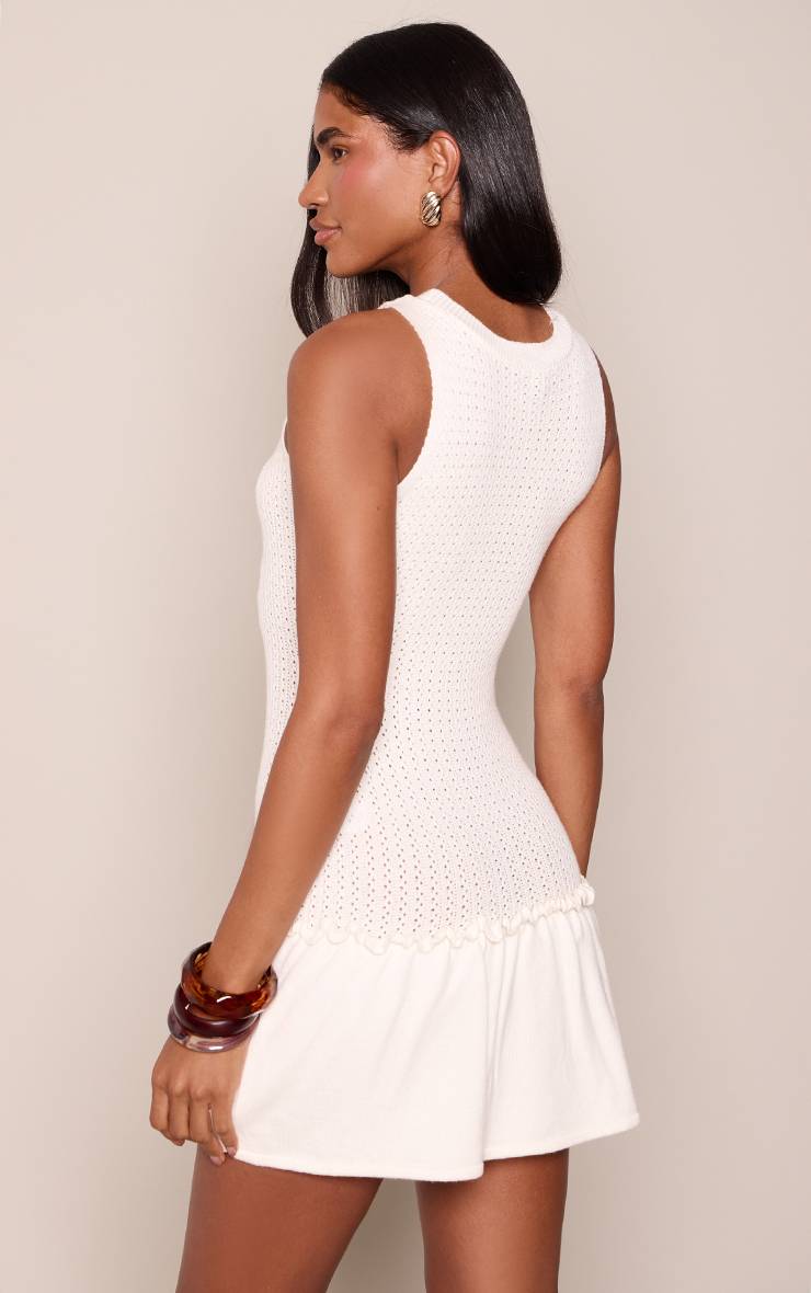 Crème Robe Mini Tricotée À Col Nageur Et Taille Basse