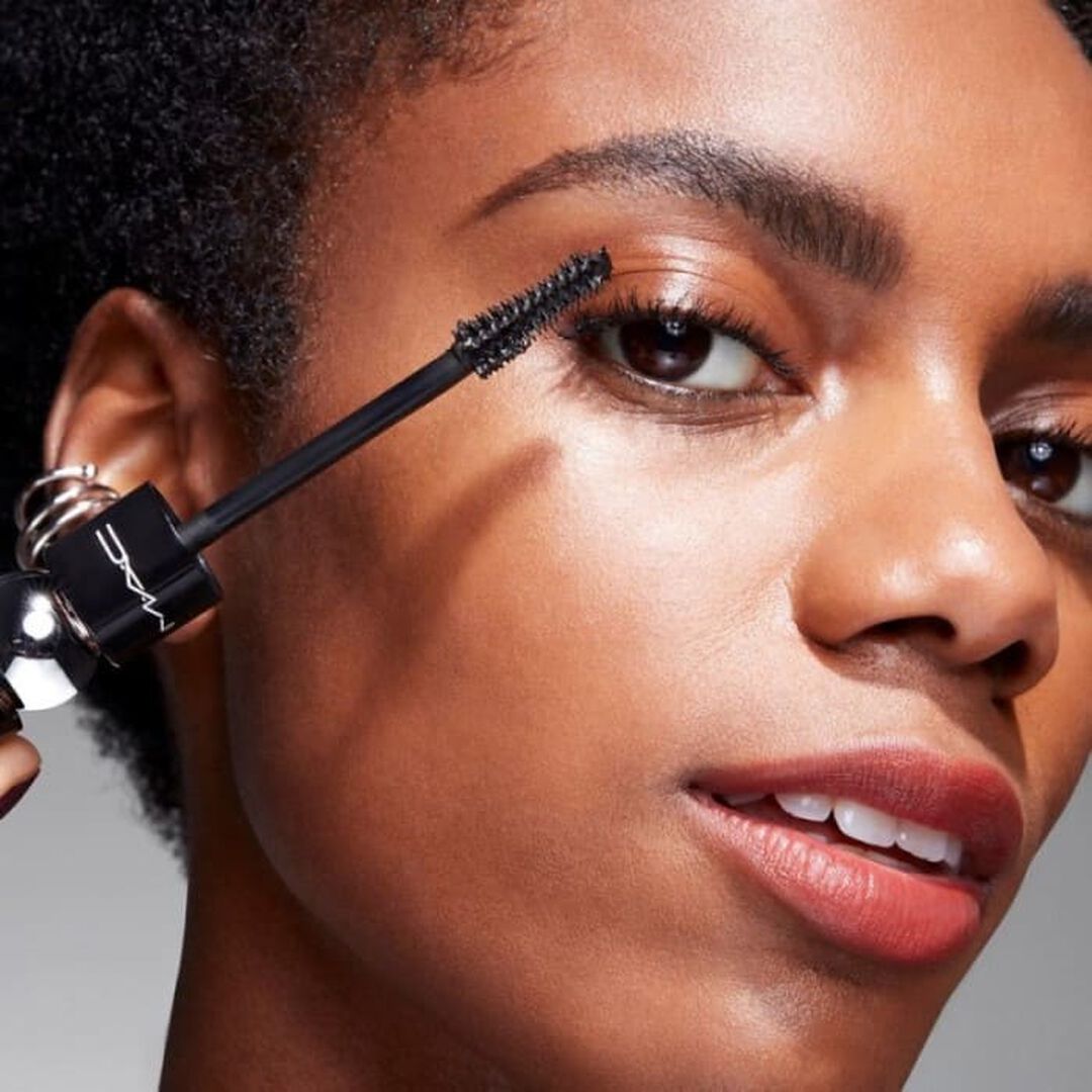 MAC MAC MAQUILHAGEM MACSTACK MASCARA-BLACK MICRO