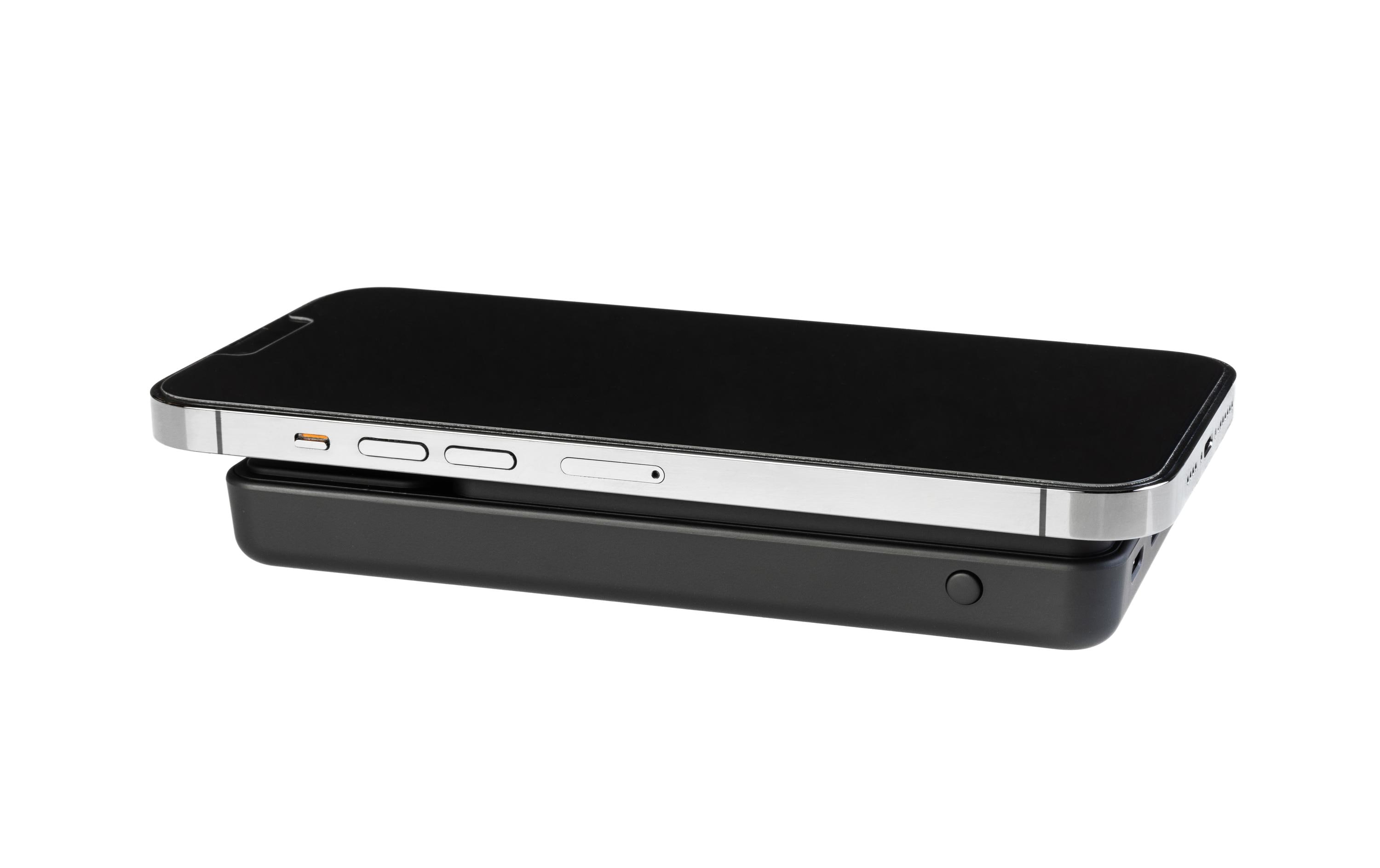 Powerbank Solar Pro 10000 mAhRobustes Akkupack für den Outdoor-Einsatz und auf Reisen