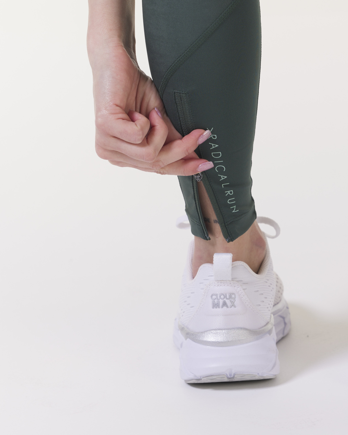 LEVITY High Shine Comp Running Tights Greengrey
