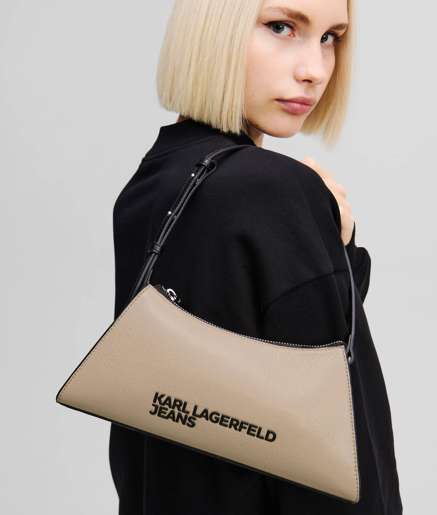 MINI SAC PORTÉ ÉPAULE EN SIMILI CUIR - Taupe du désert