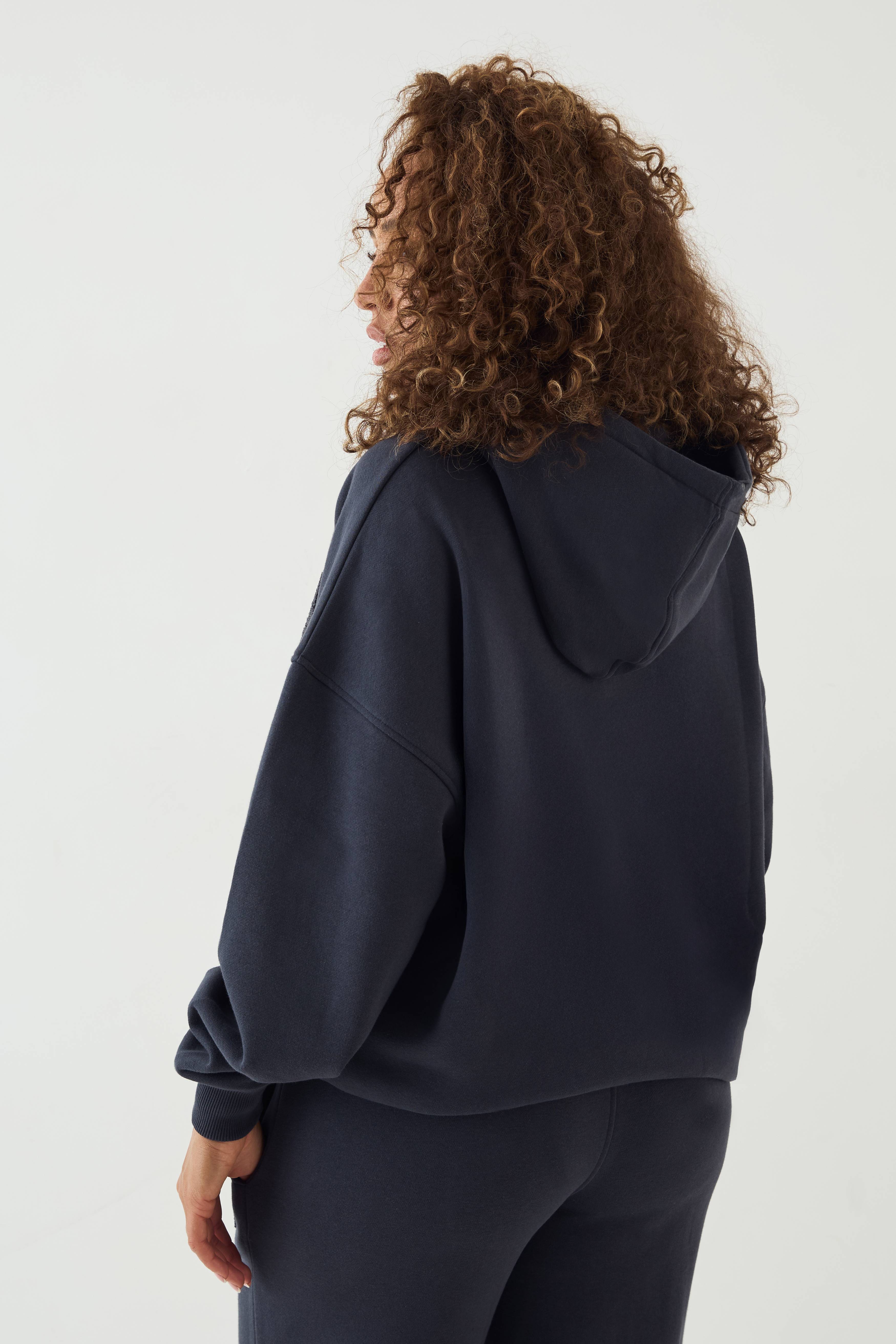 Sweat À Casynthétiqueche Oversize Dsgn Studio Avec Appliqué En Tissu Éponge