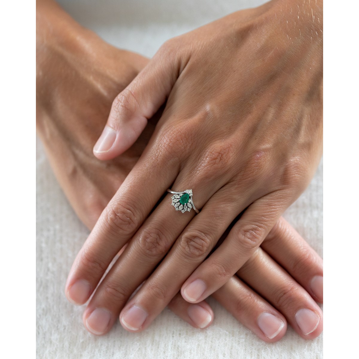 Bague ADEN Emeraude et diamants sur Argent 925 3.6grs