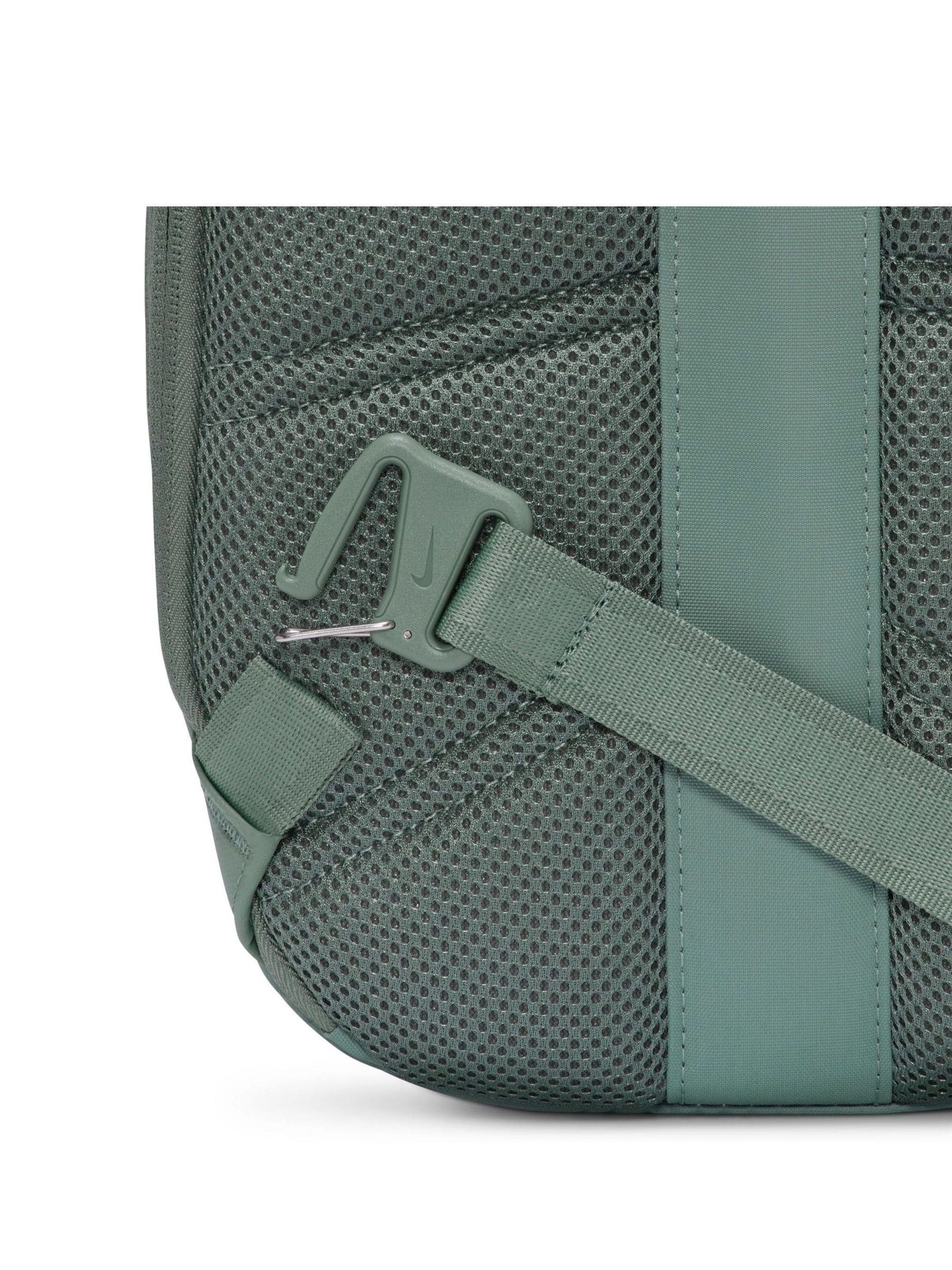 Nike Sportswear Commute Sling Bag (9L)