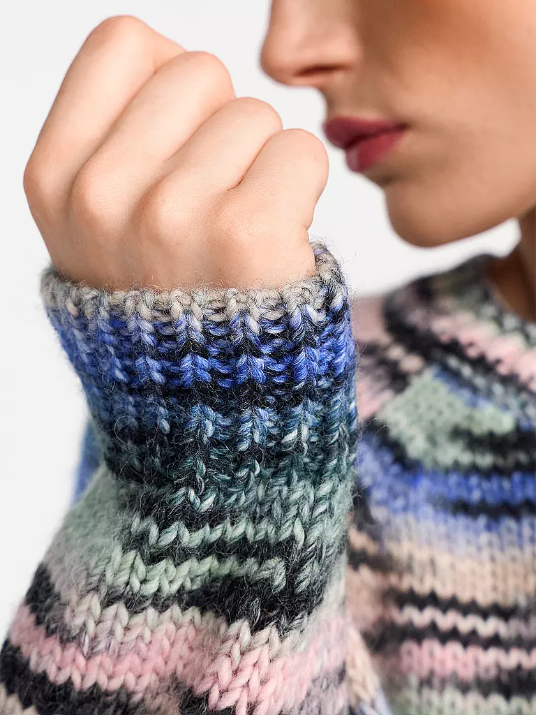 RICH & ROYAL Pullover bunt
