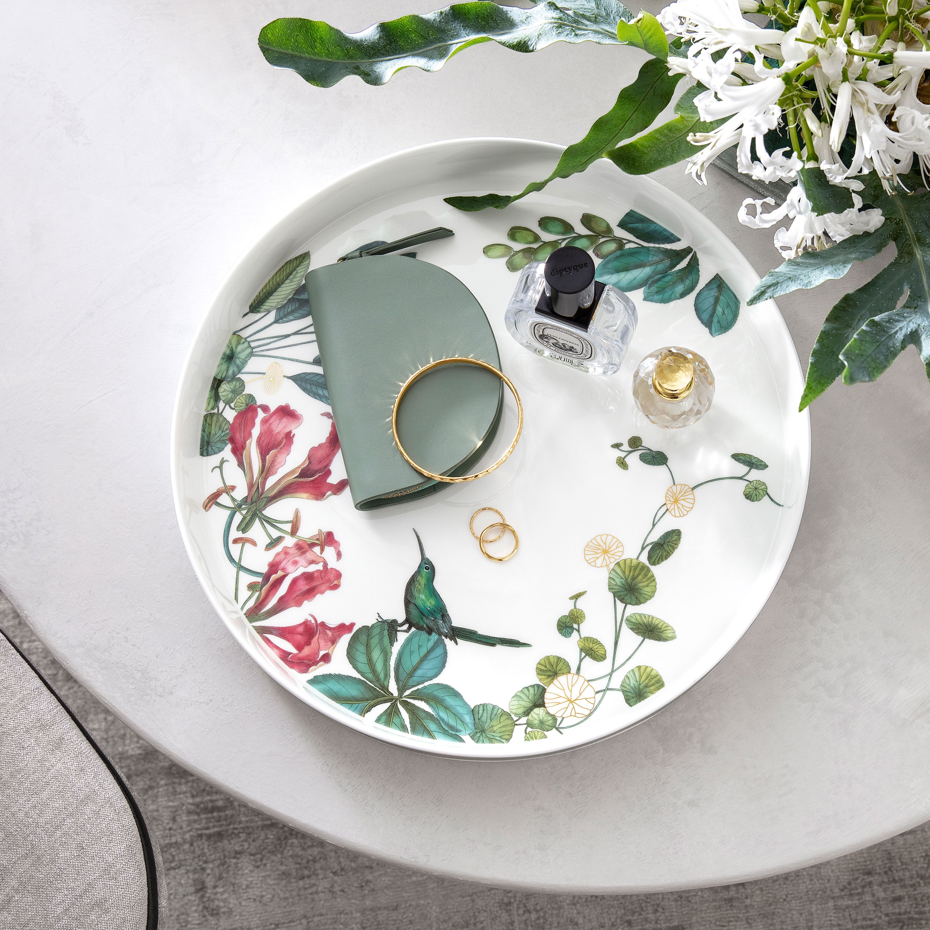 Avarua Centerpiece bowl Multi-colored, 44 oz, Premium Bone Porcelain