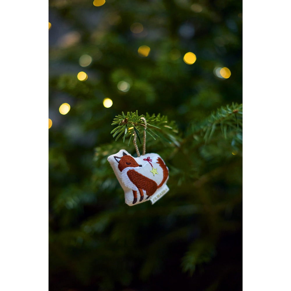 Køb FILIBABBA Forest Friends Embroidered Winter Decorations Wonderful Winter