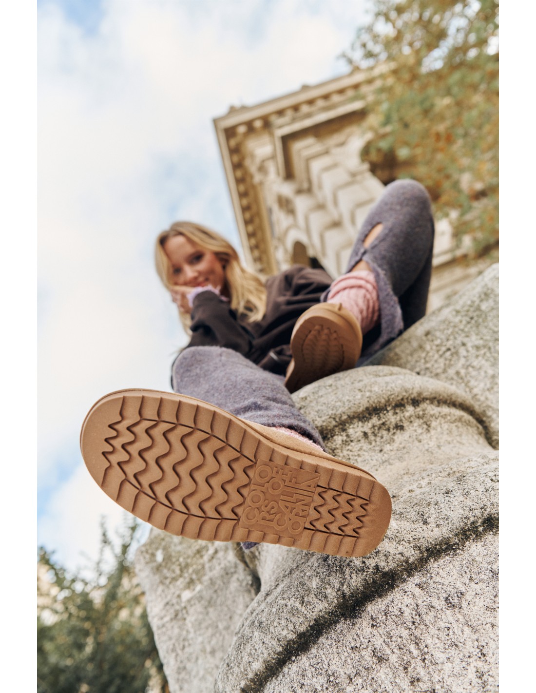 colors of california Sabot Femme in suede with stitchings