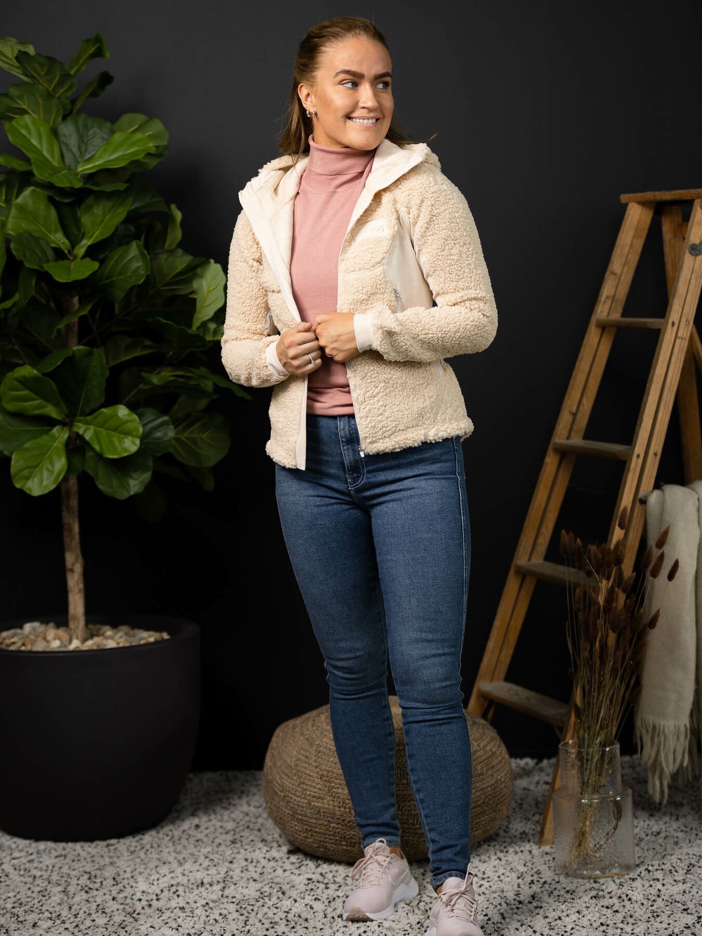 Sway Pile Jacket