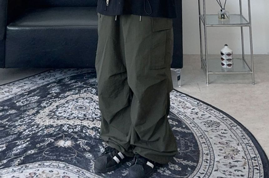 SeoulPop - Cargobroek met trekkoord in de taille, effen en recht model