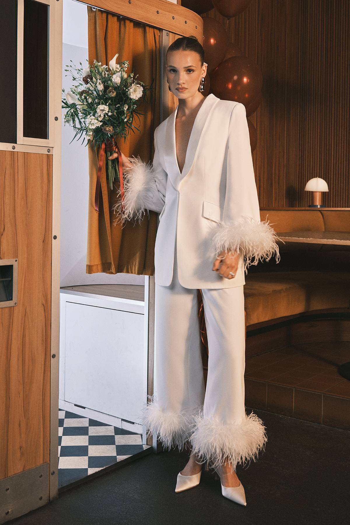 Coast Blazer de Mariage Style Smoking à Revers Simple avec Garniture de Plumes