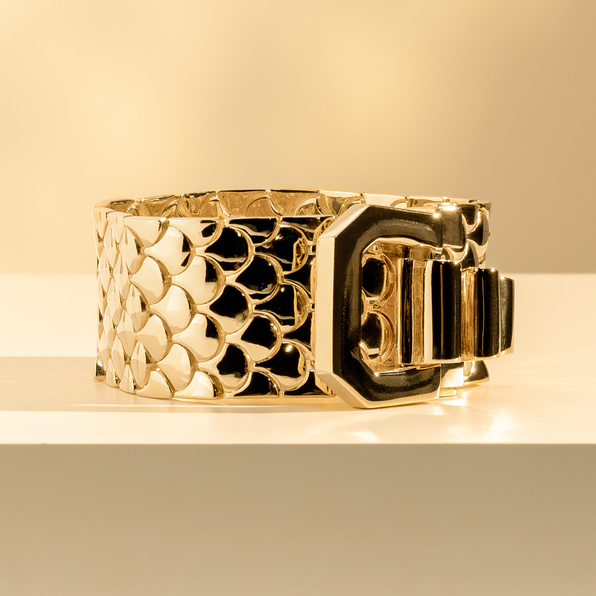 Bracelet maille plaqué or jaune écailles 18cm