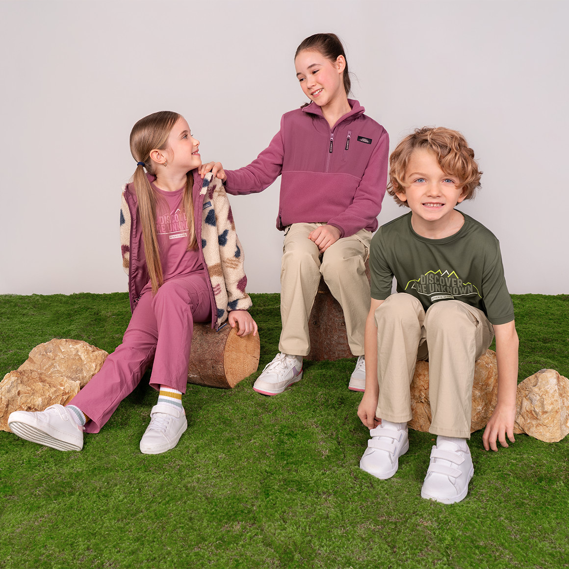 Yigga Kinder Trekking-Hose mit Zippertasche beige