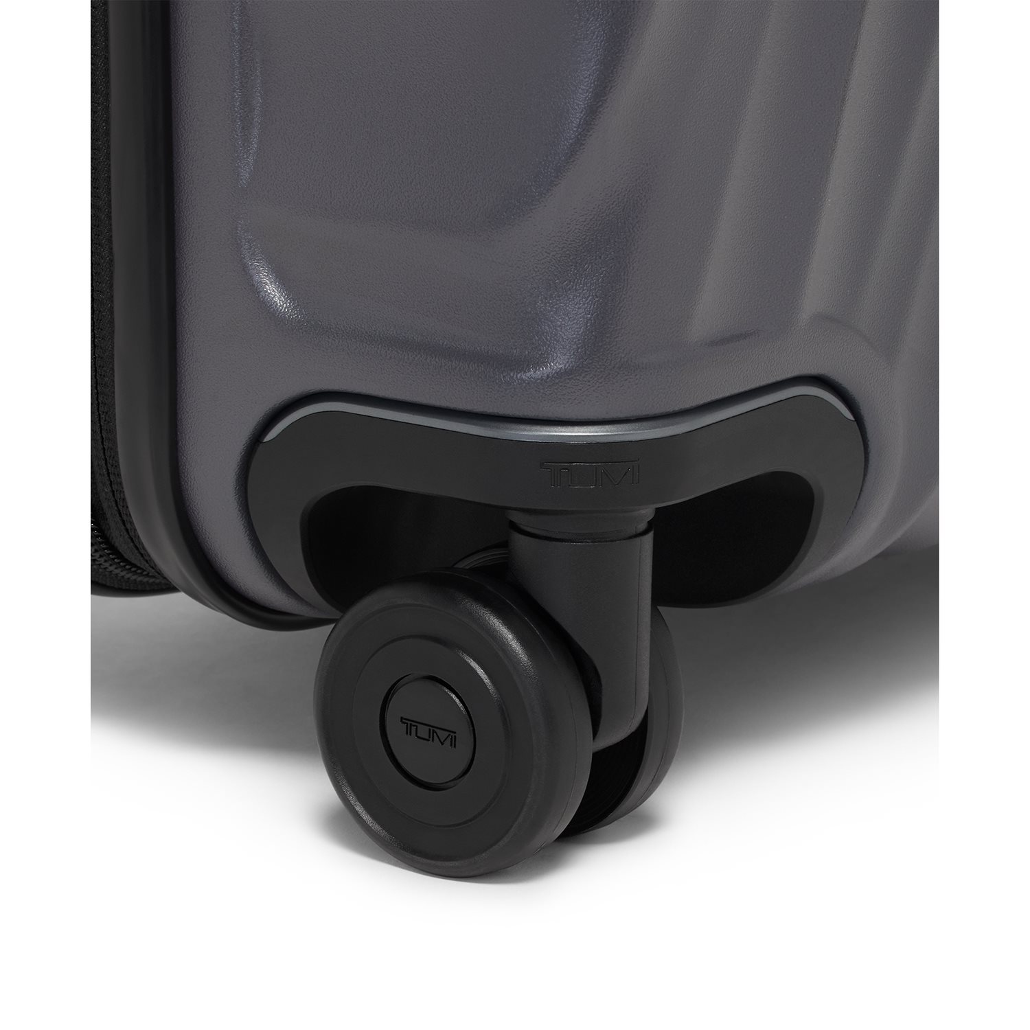 Tumi 19 Degree Cont EXP 4 Whl C/O grey texture