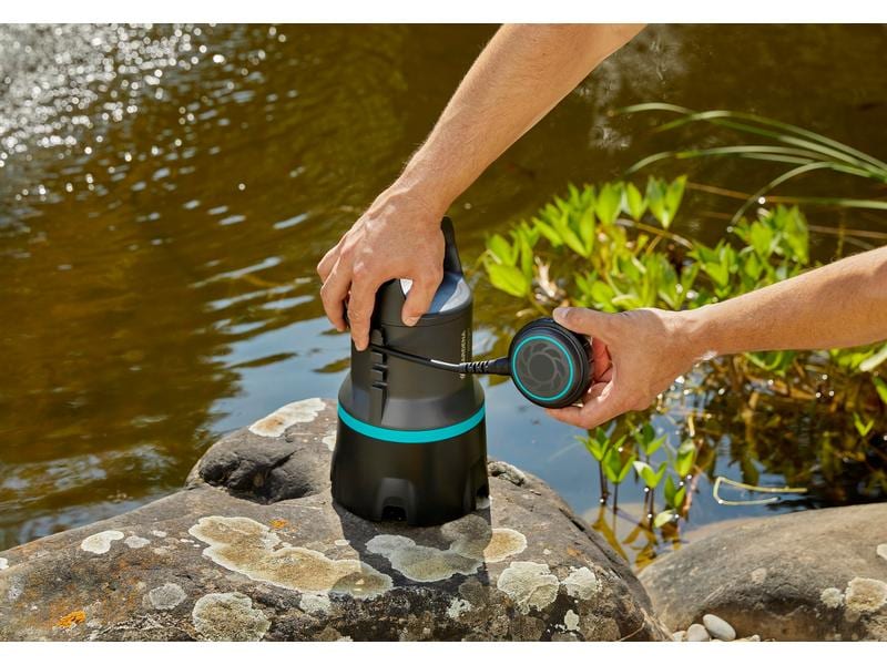 GARDENA Schmutzwasserpumpe 9000 Für effizientes Entwässern und Umpumpen