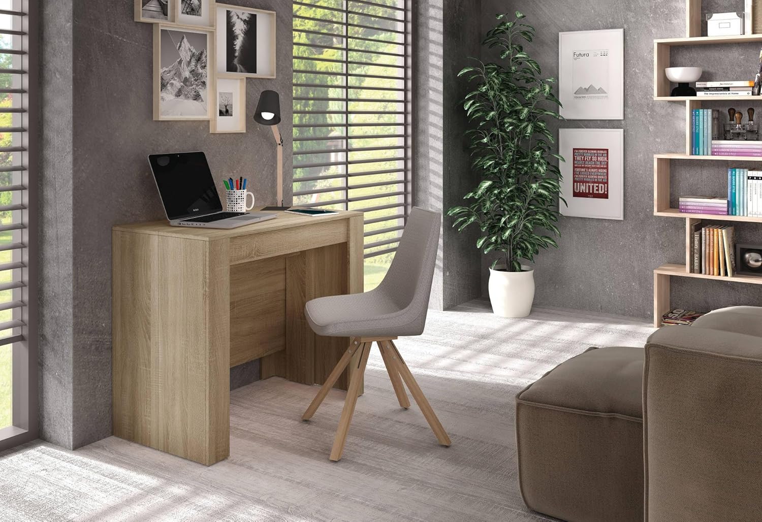 Dmora - Ausziehbarer Tisch Compton, ausziehbarer Esstisch, Tisch mit Mehrzweckverlängerungen, ausziehbar auf bis zu 10 Sitzplätze, 51/237 x 90 x 78 cm, Eiche
