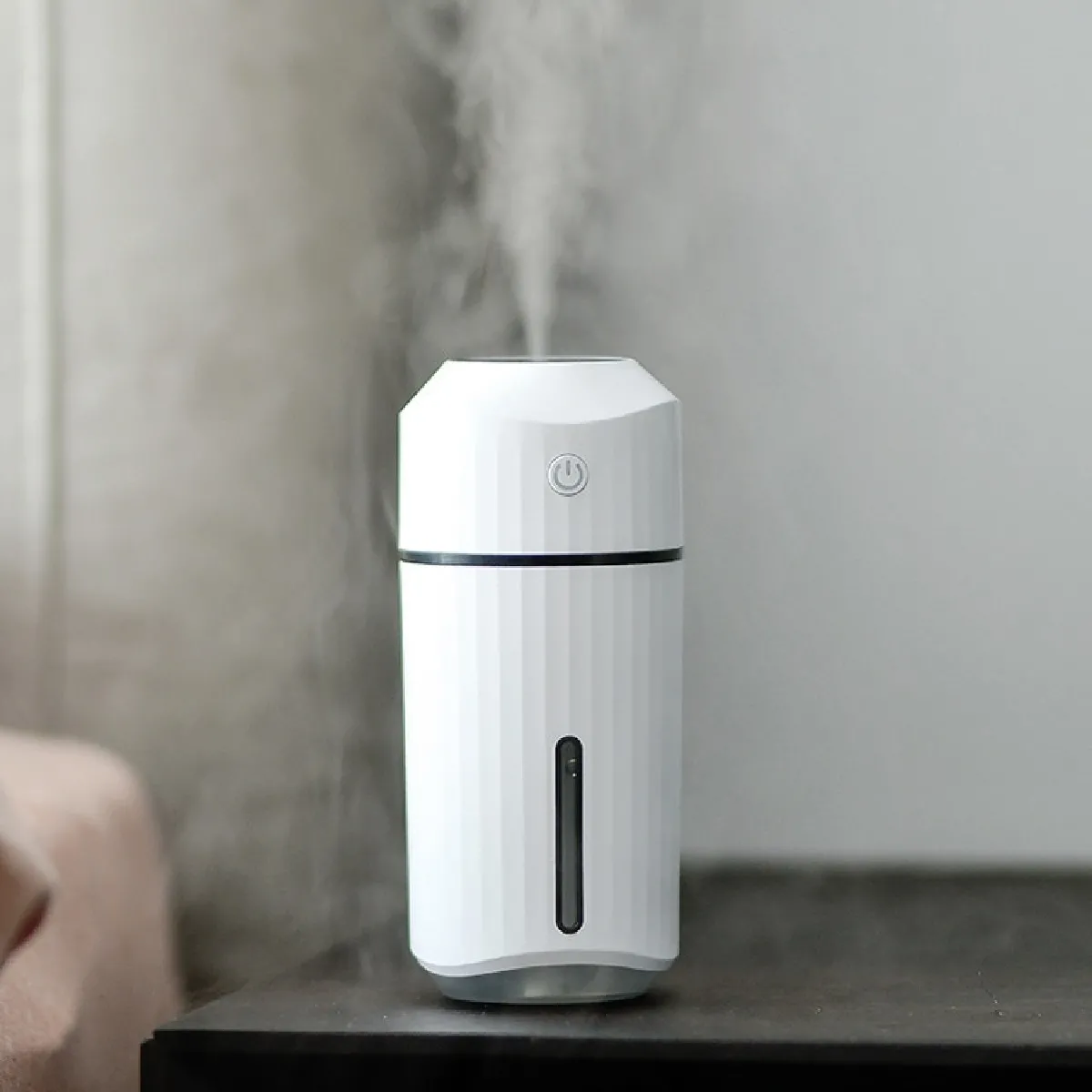 Wewoo Humidificateur à LED 320ml blanc
