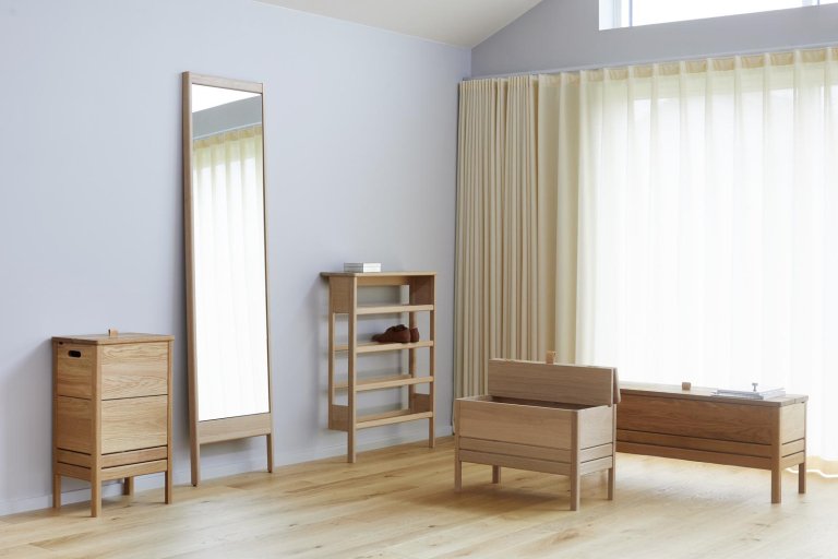 Form&Refine A Line spiegel eiken