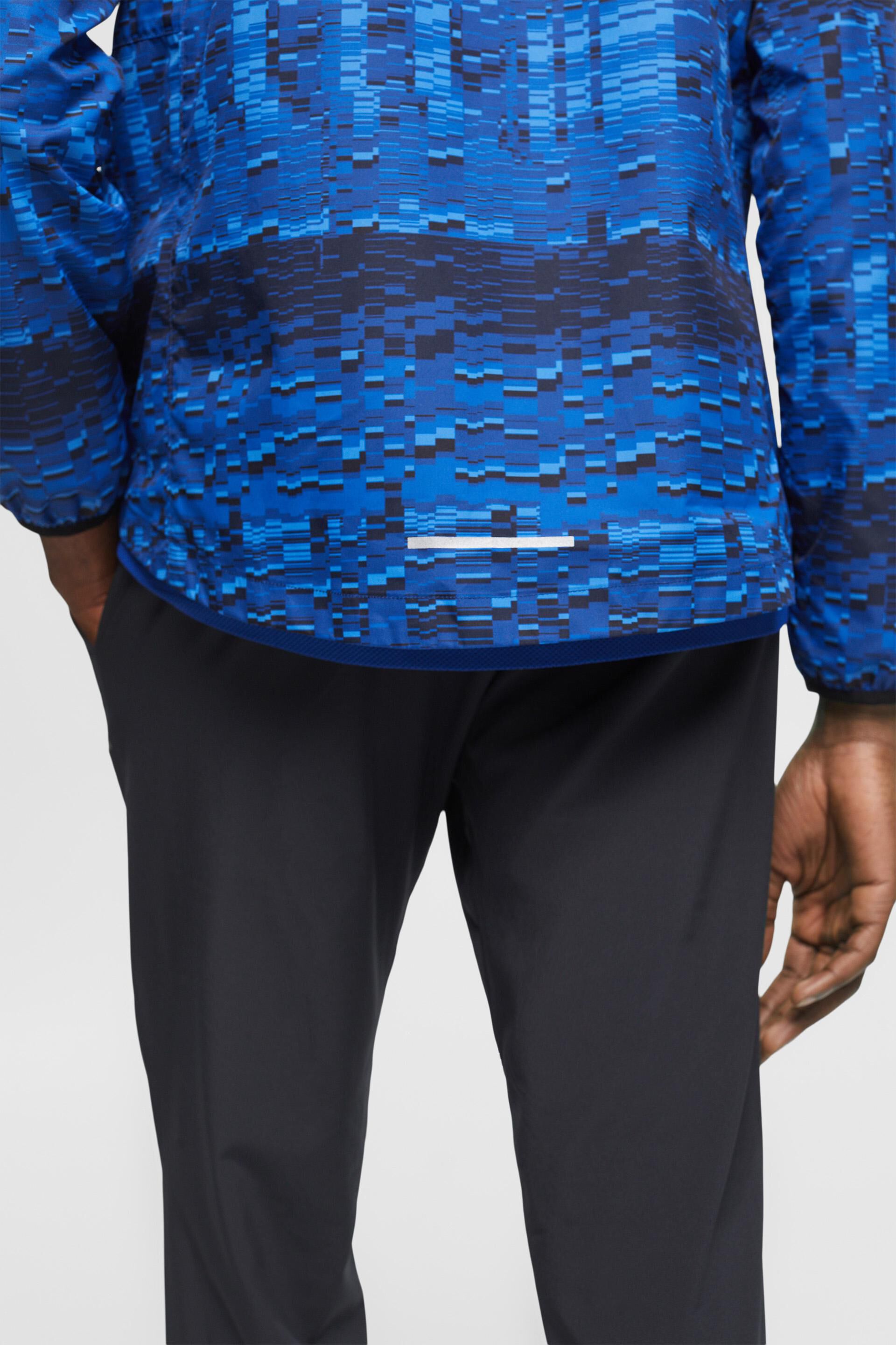 Veste à capuche hydrofuge