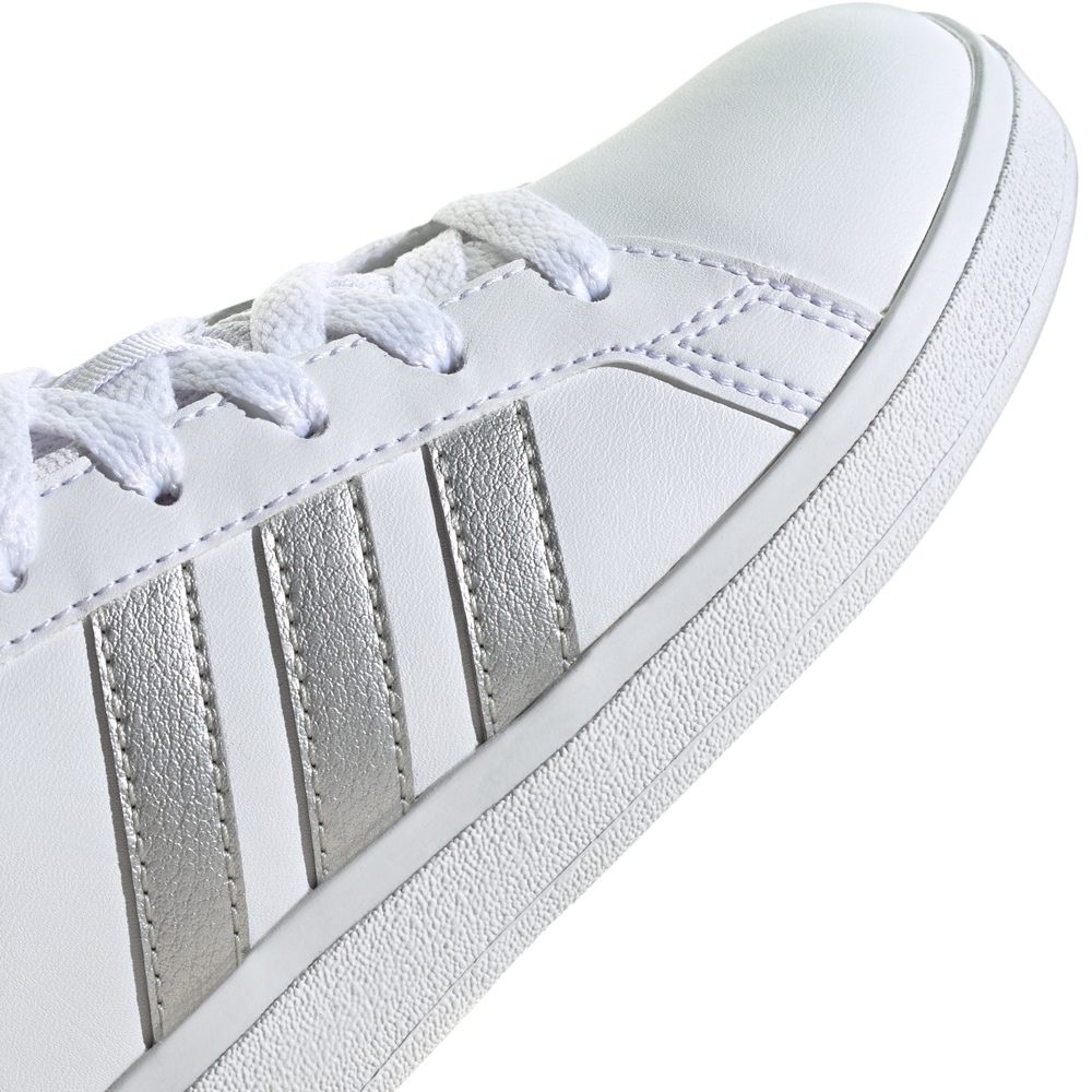 adidas Grand Court 2.0 Tennis Lace-Up Sneaker Kinder footwear white