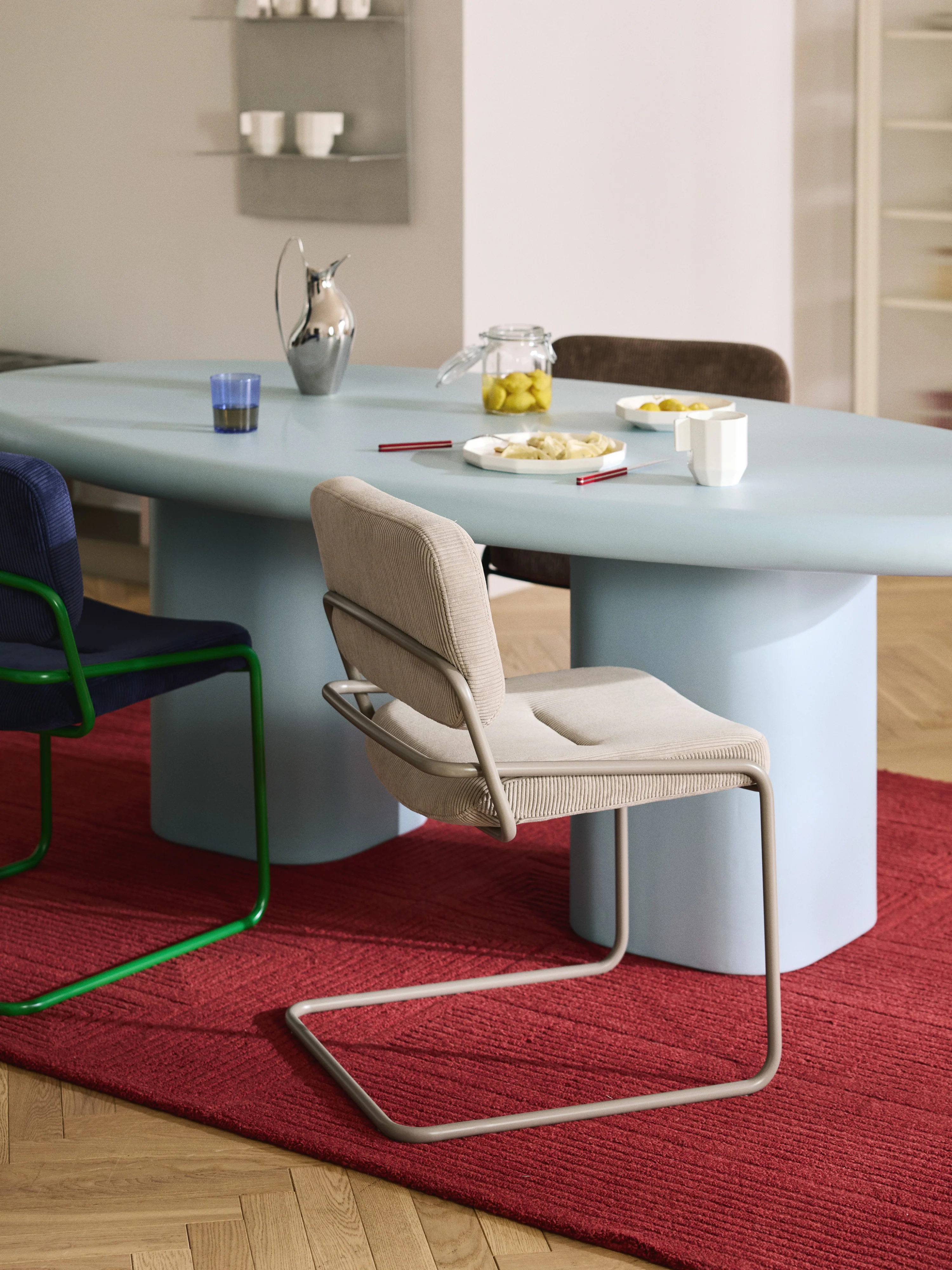 Cantilever stoel Don van corduroy
