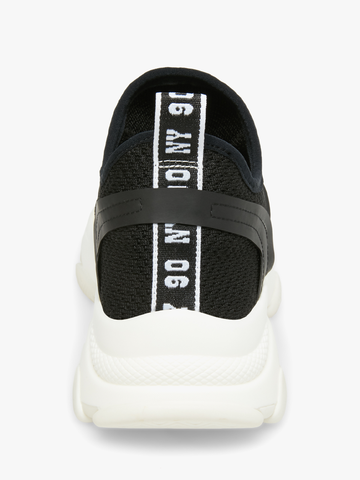 Match-E Sneaker
