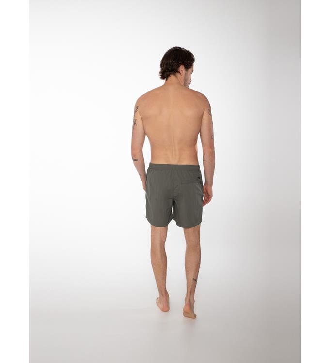 Protest Faster Beachshort