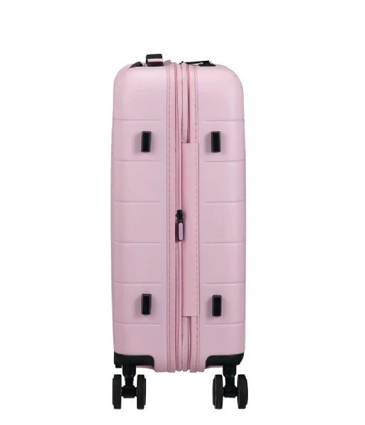 American Tourister Novastream Spinner 55 cm EXP Soft Pink