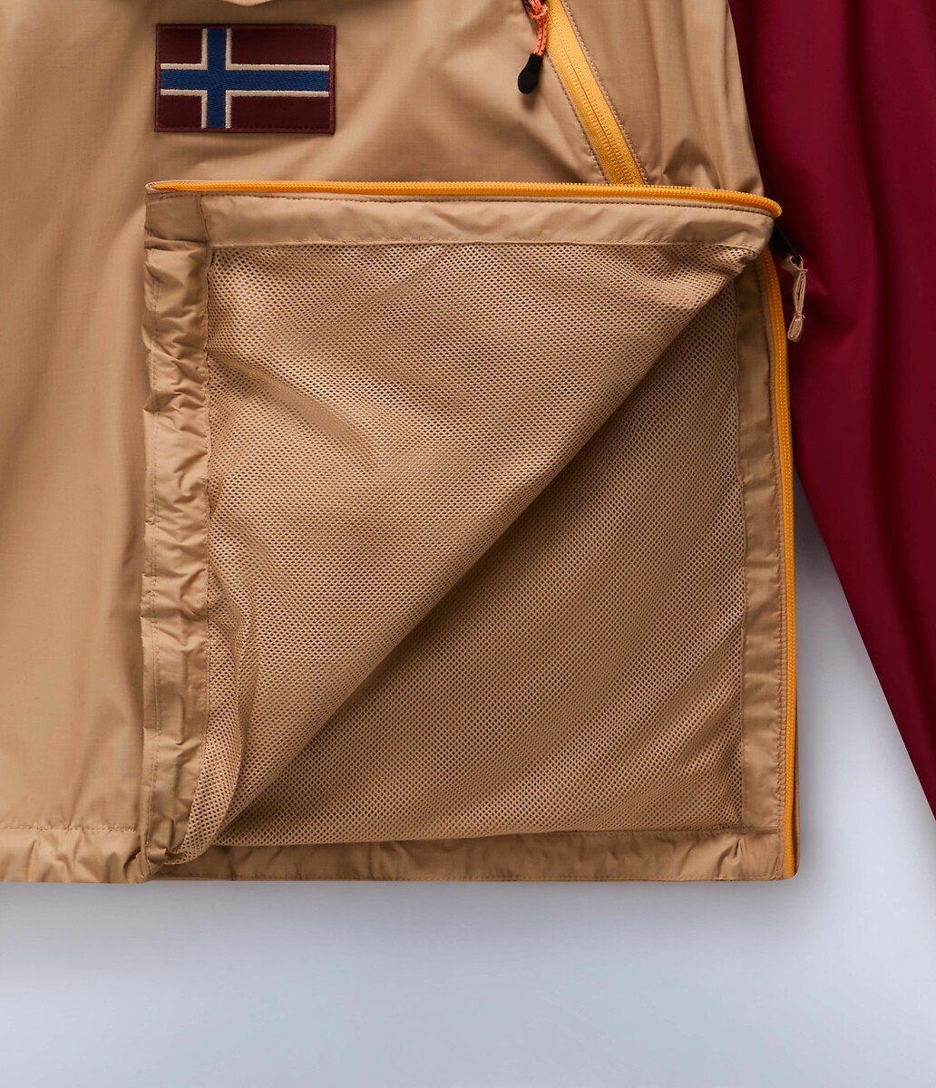 NAPAPIJRI<br>Colete Rainforest Pocket 2