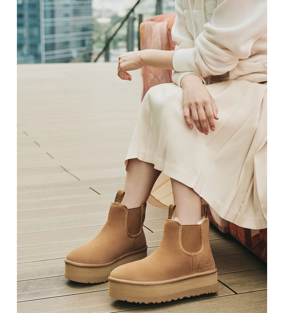 Botas Chelsea UGG W Neumel Platform em couro marrom - altura da plataforma: 5 cm