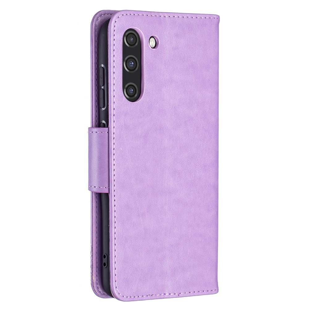 Samsung Galaxy S21 FE 5G Leder Tasche mit Kartenfach   Handschlaufe Schmetterling - Lila